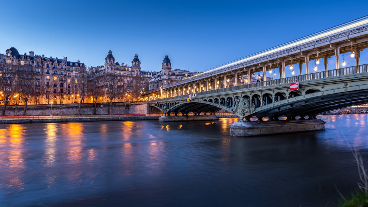 Paris et la gastronomie : Pourquoi la capitale reste un festin pour les gourmands du monde entier